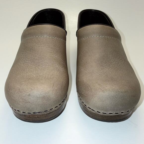 Dansko Professional Clogs Tan / Beige, Women's Size 38 / US Size 7.5-8 - Picture 7 of 11